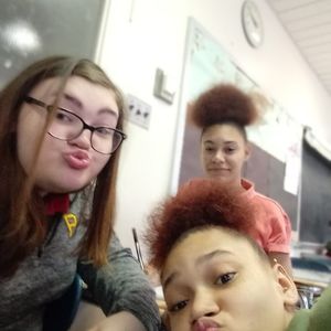 Meet your Posher, Casey